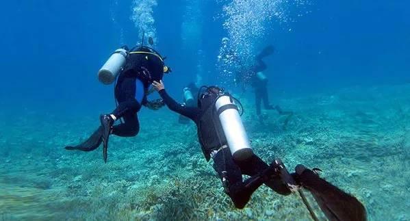探索2023流行微信情侣网名,解答你的疑问